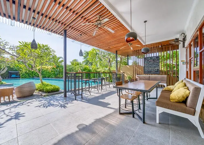 3 Bd Pvt House With Big Common Pool And Gym & Bbq Сasa de vacaciones Nusa Dua (Bali)